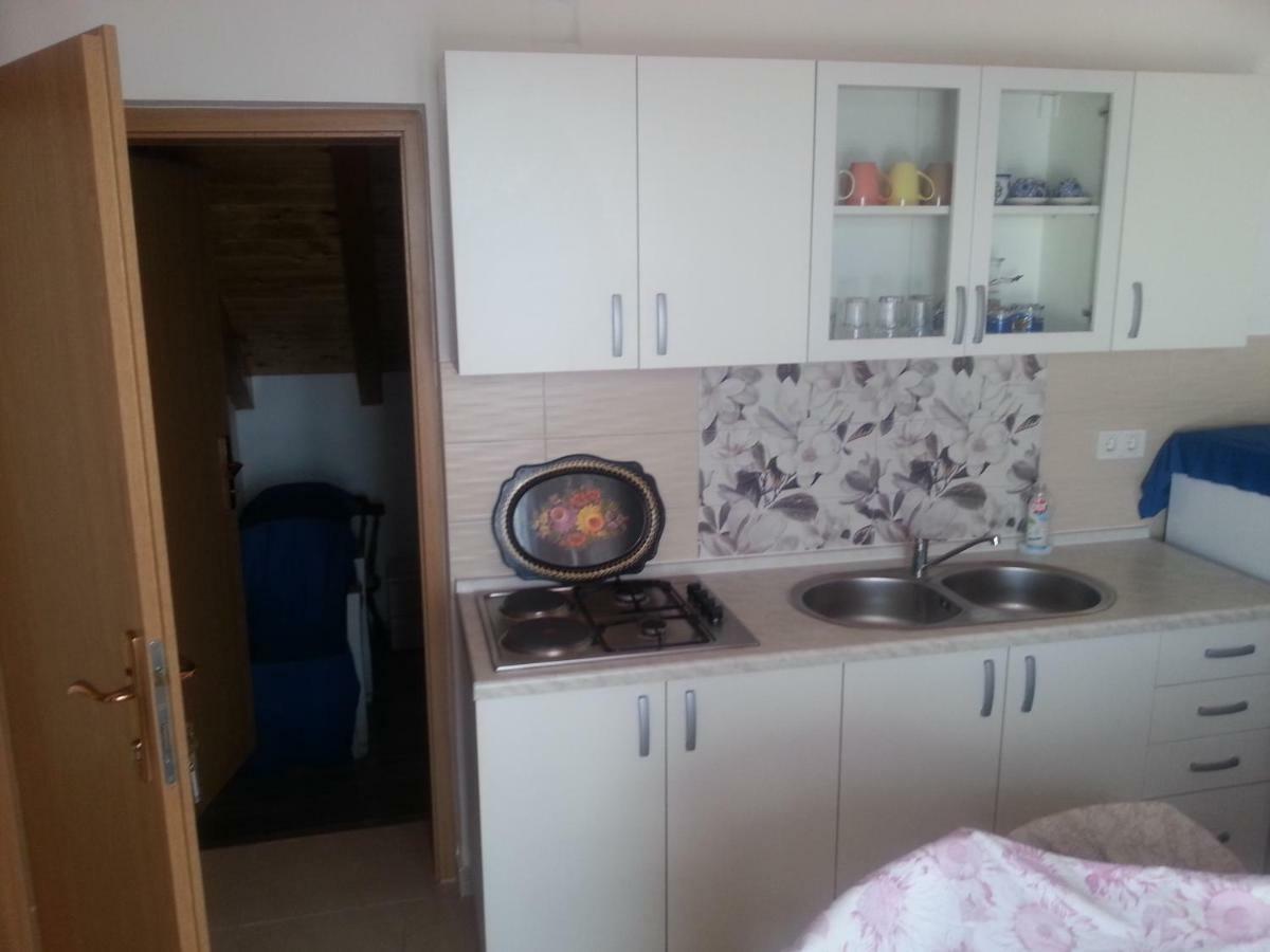 Apartmani Milisa L 프리모스턴 외부 사진